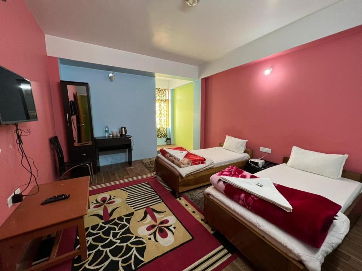 Hotel Tashi Ga Tsel Tawang Eksteriør bilde